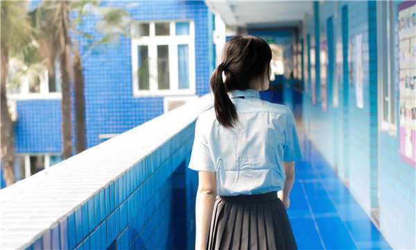 博望如何找到一个可以帮助我生孩子的女人？